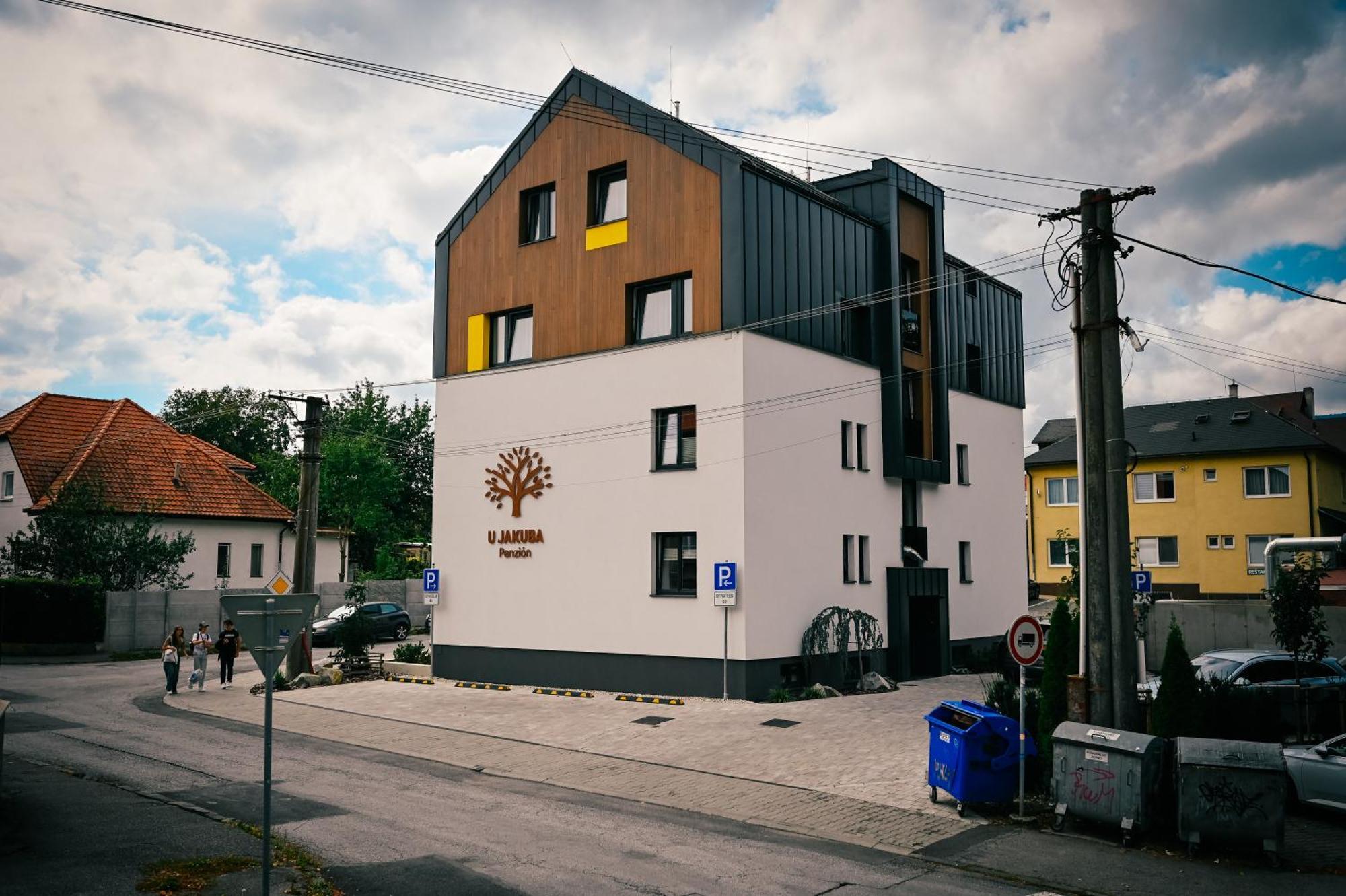 Penzion U Jakuba & Restauracia Bezplatne Parkovanie Martin Esterno foto